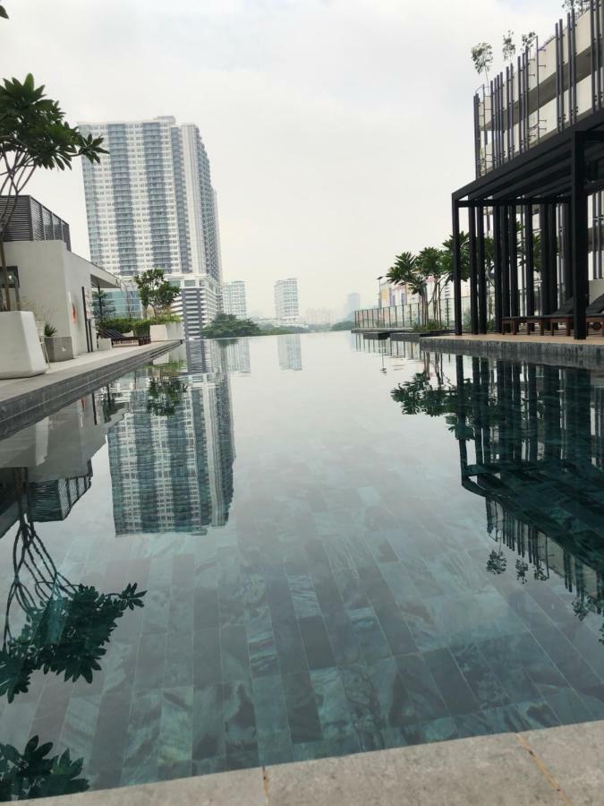 วีโว่ สวีท บาย ซับโฮม Hotel กัวลาลัมเปอร์ ภายนอก รูปภาพ